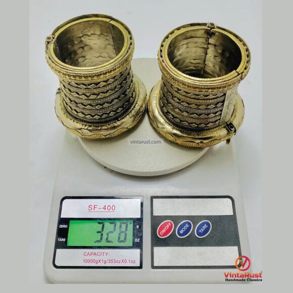 Single Boho Cuff Bracelet- Cuff Bracelet- Afghan Golden Massive Handcuff Hinged - Picture 9 of 9